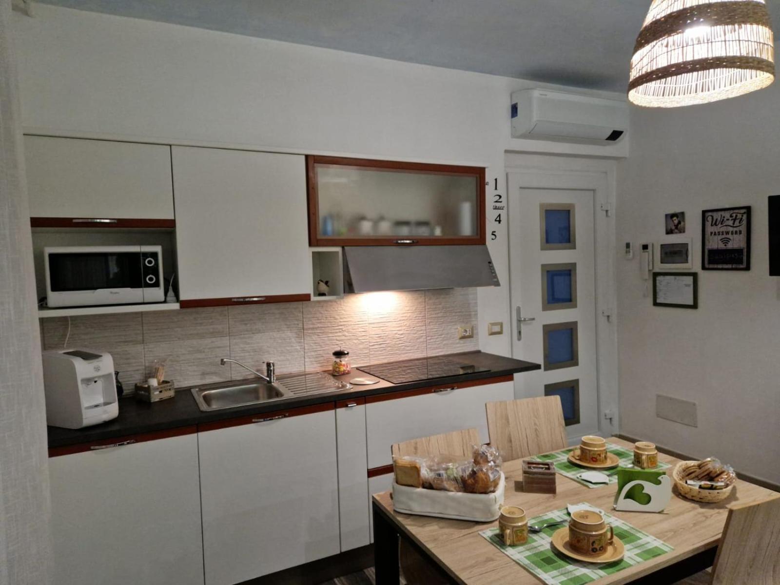 Casa Marx Bed & Breakfast Sedriano ภายนอก รูปภาพ